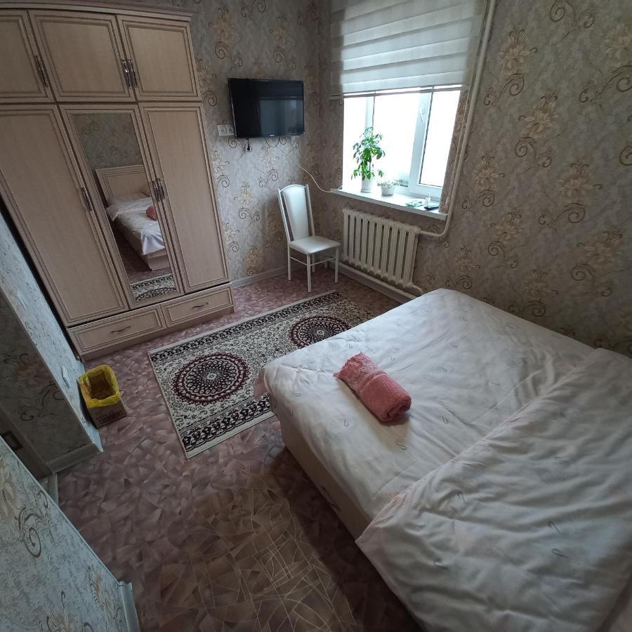 Hotel "Тихий Дом Трансфер" Bishkek Exteriör bild