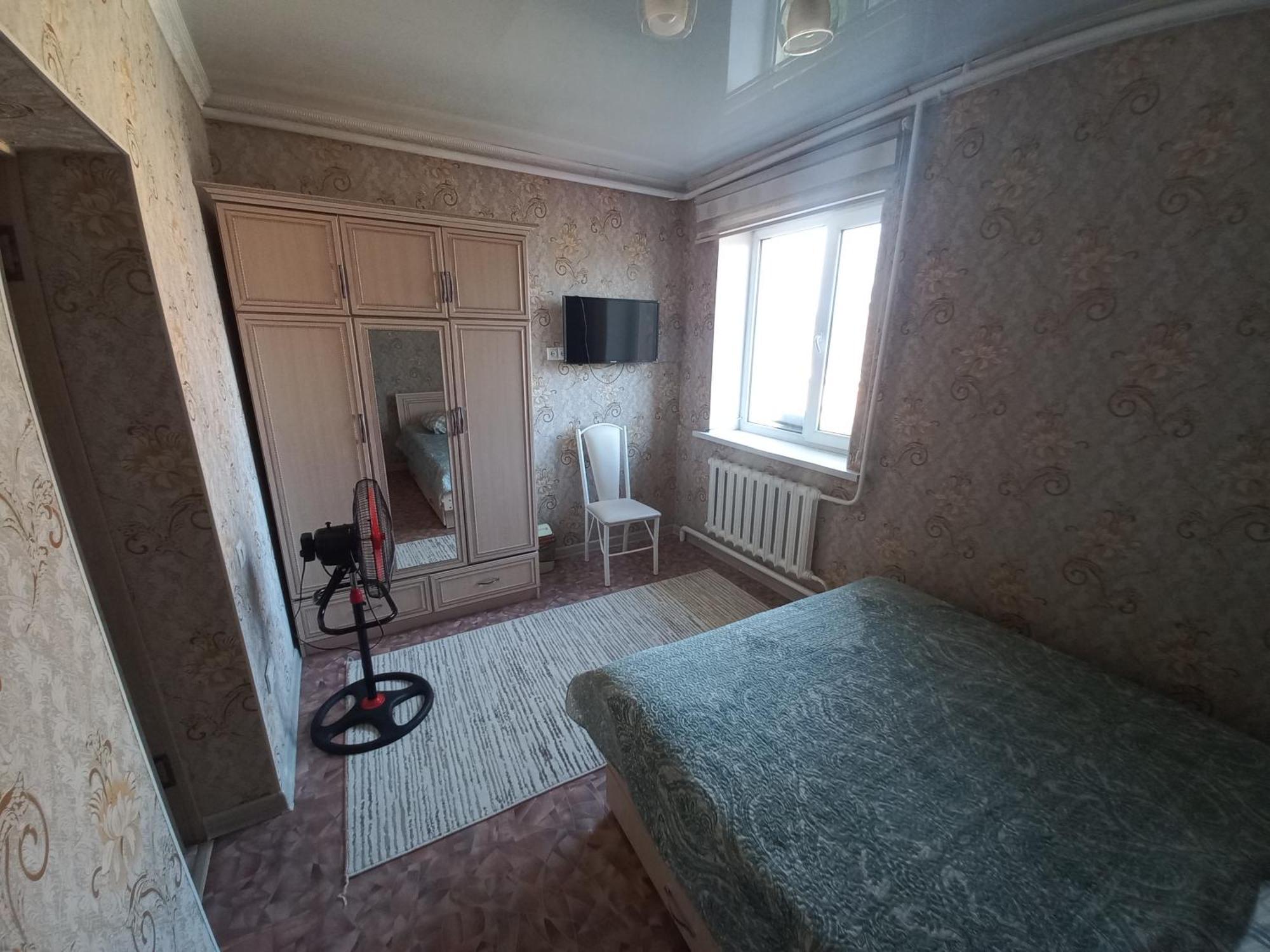 Hotel "Тихий Дом Трансфер" Bishkek Exteriör bild